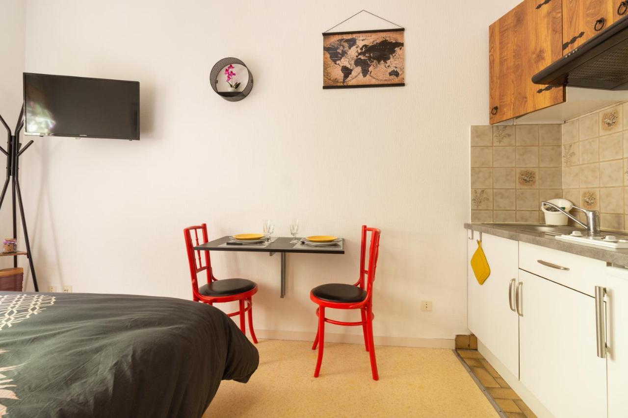 Studio Place Foch Rodez Exterior foto